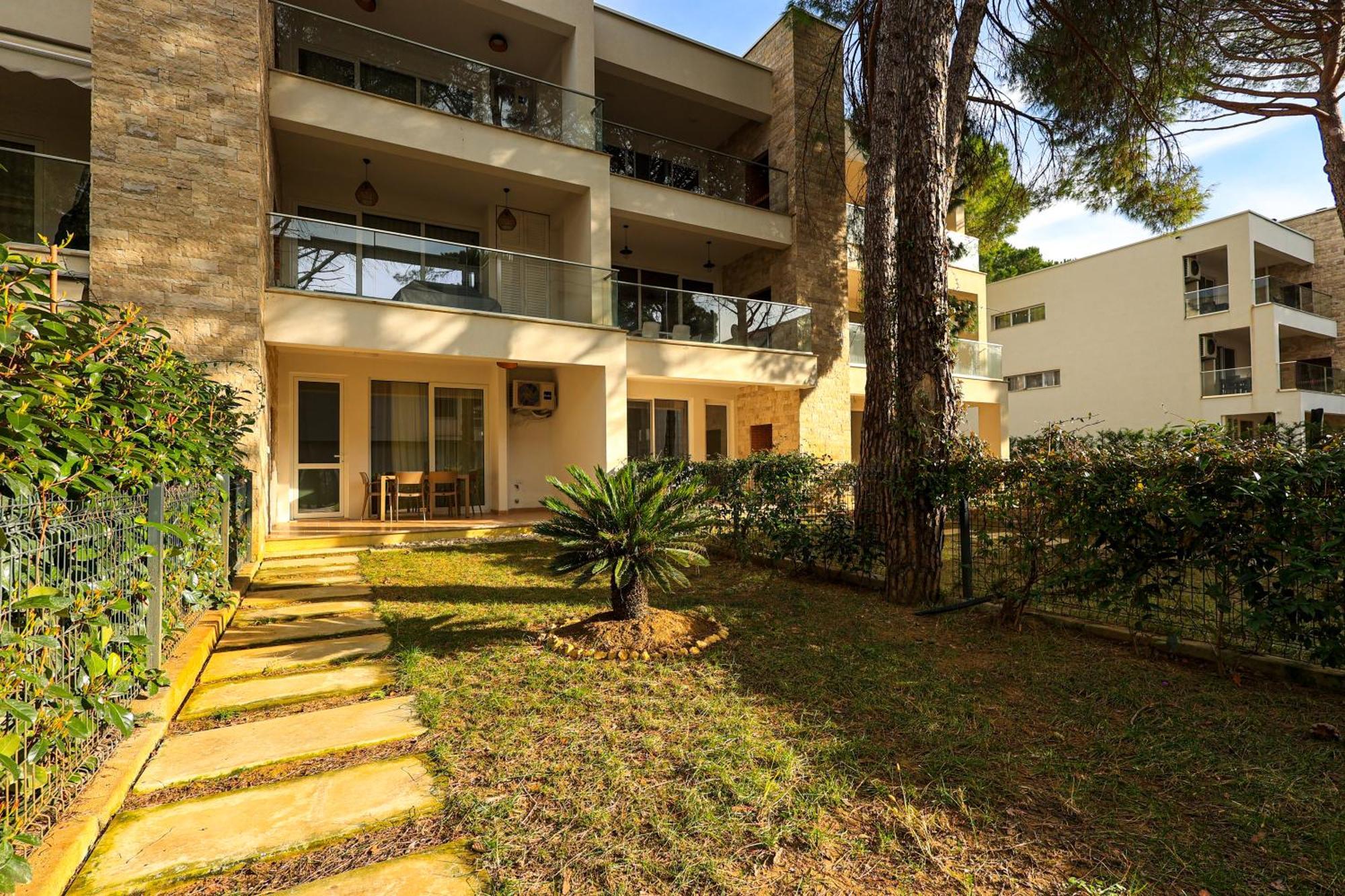 Sanpietro Vacation Rentals Plazhi San Pietro Extérieur photo